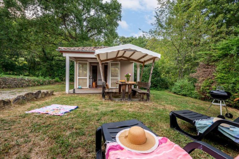 Camping La Serre Aigues-Vives  Zewnętrze zdjęcie